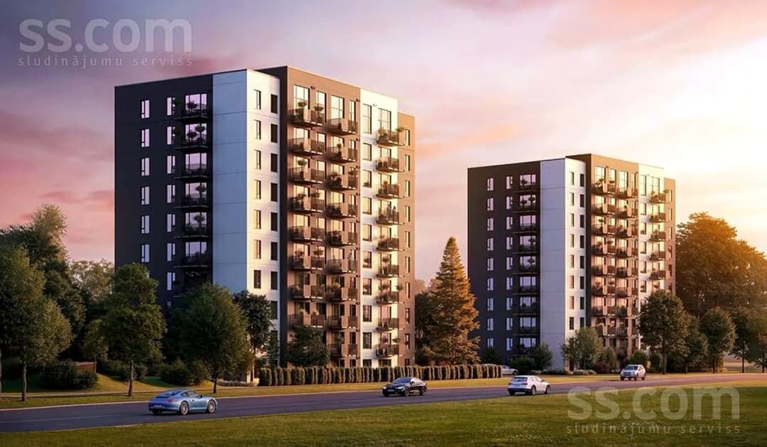 Trīsistabu dzīvoklis — Eizenšteina 47