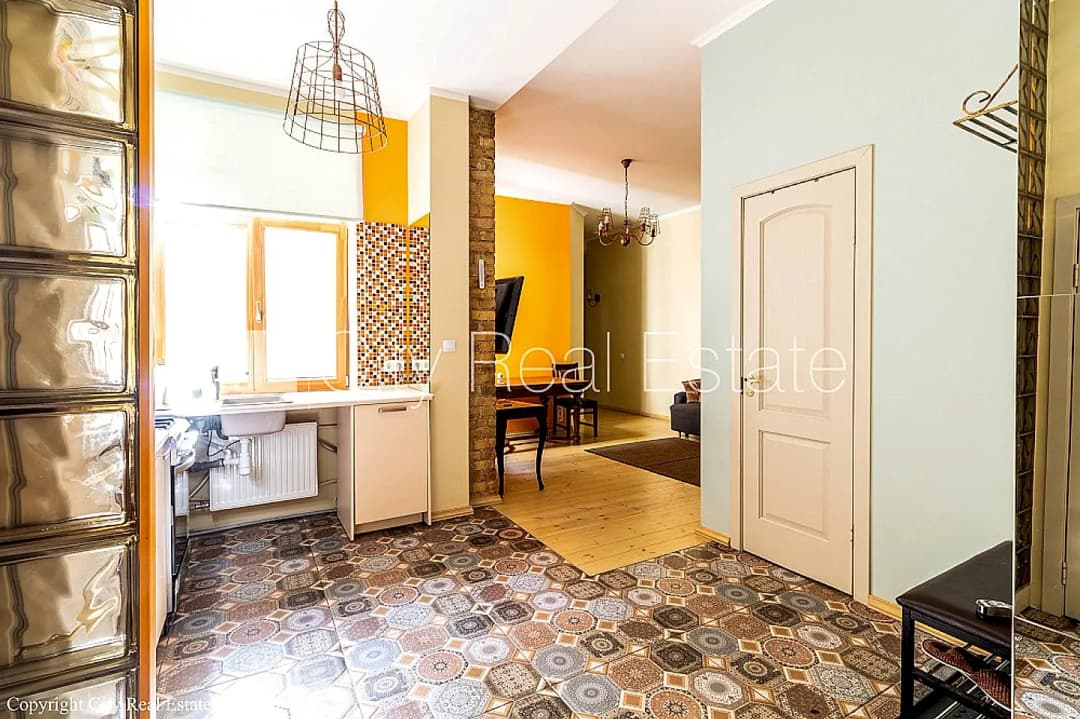 Vienistabas dzīvoklis — Lāčplēša iela 18 — bilde 4