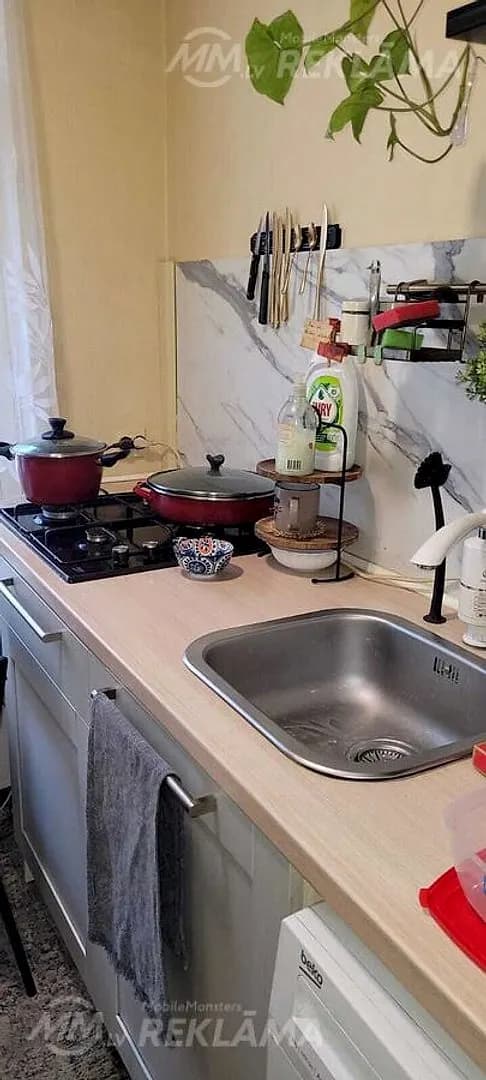 Dzīvoklis Rīgā, Sarkandaugavā, 24 м², 1 ist., 2 stāvs. — bilde 4