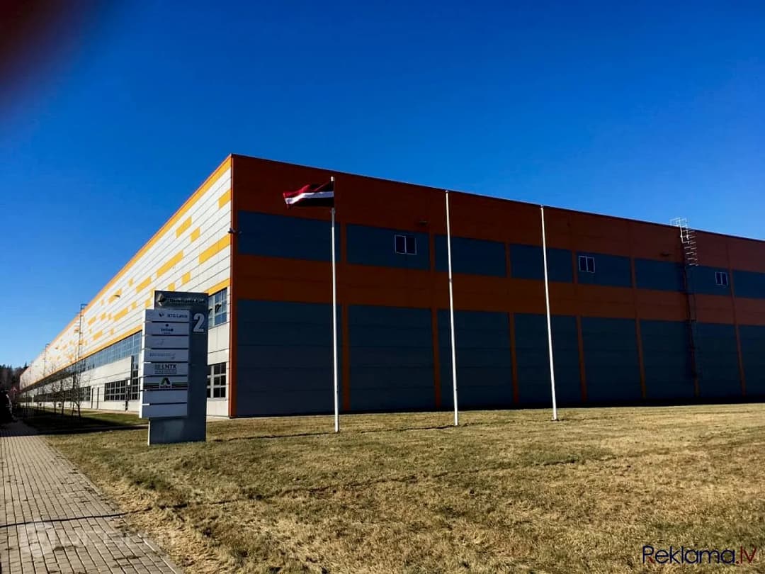 Pilnībā atjaunots dzīvokļu projekts pašā Rīgas centrā jūgendstila namā Brīvības ielā. — bilde 2