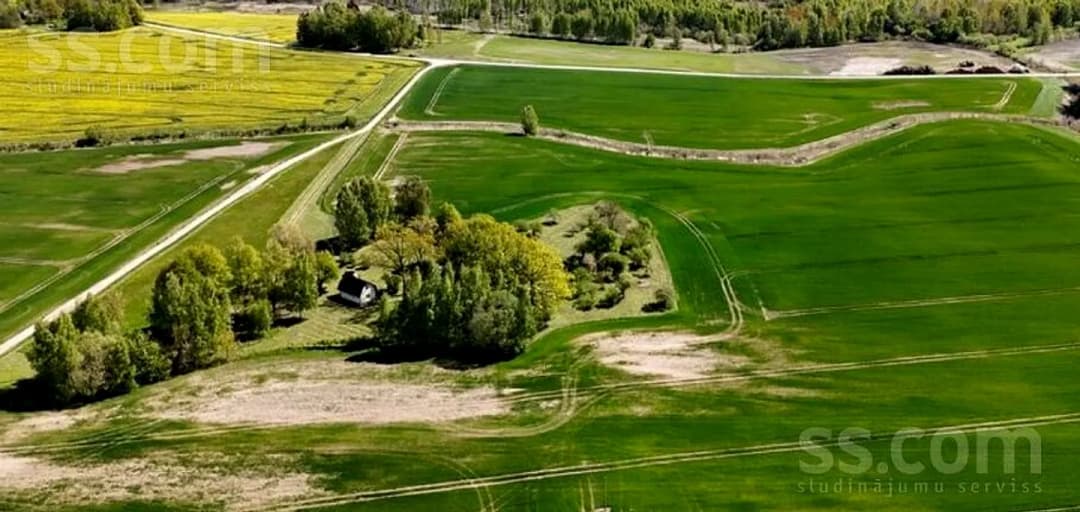 Māja — Strautmaļi