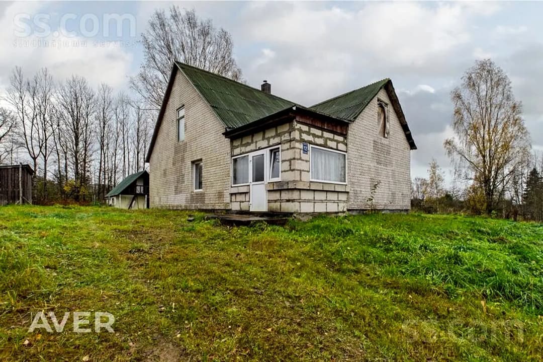 Māja — Pļavu iela 12