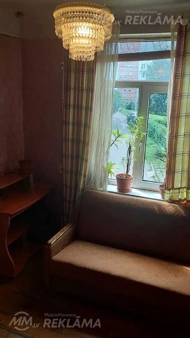 Īpašniece pārdod vienistabas dzīvokli 2. stāvā. Klusa, mierīga vieta. — bilde 3