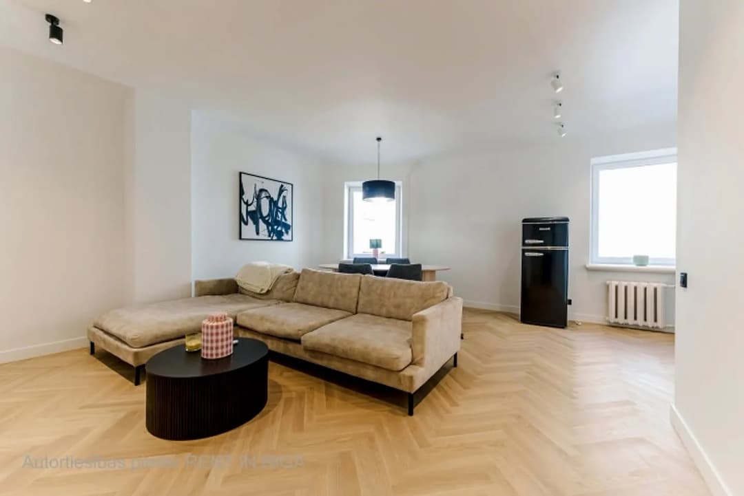 Trīsistabu dzīvoklis — Elizabetes iela 9, Rīga (Centrs) — bilde 3