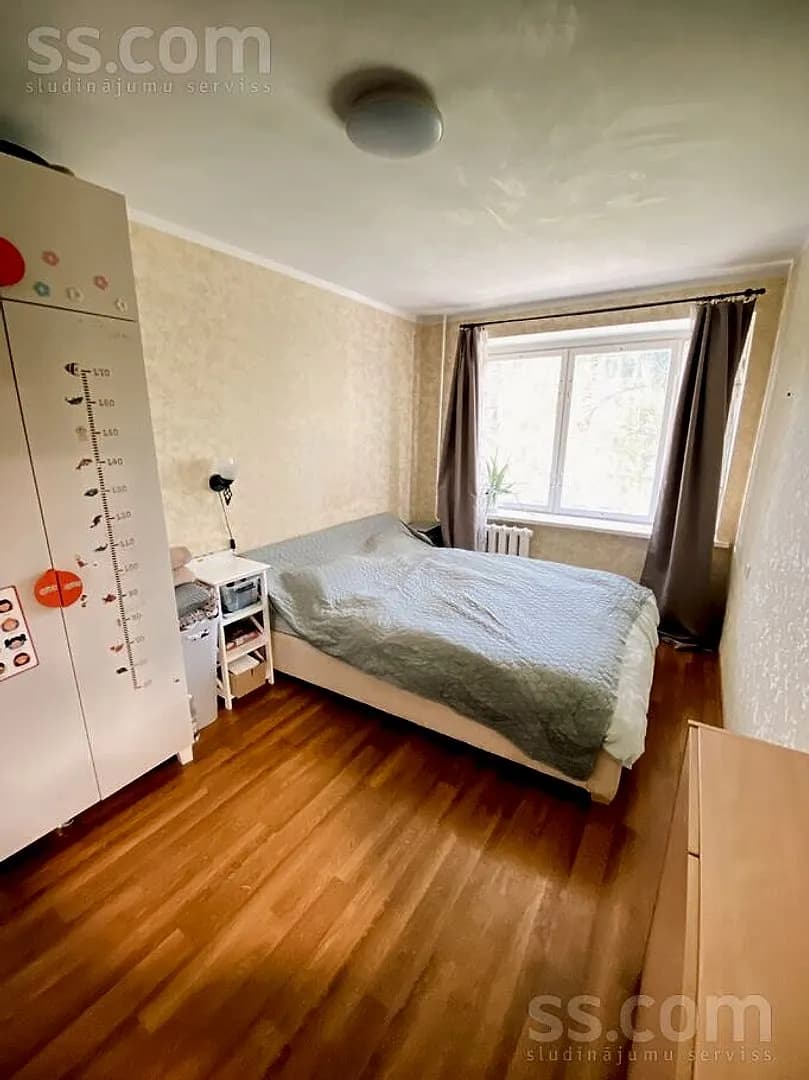 Trīsistabu dzīvoklis — 23 49 — vēl bildes