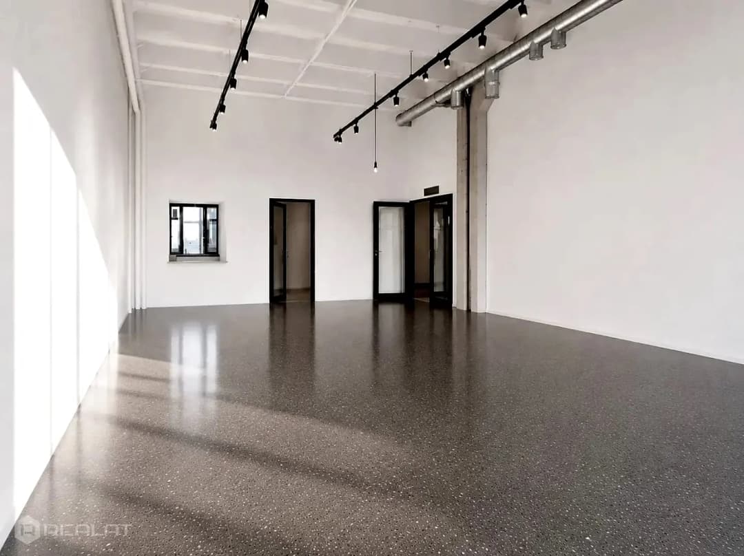 1-ist. Telpas, 220.00㎡ - Rīga, Purvciems — bilde 3