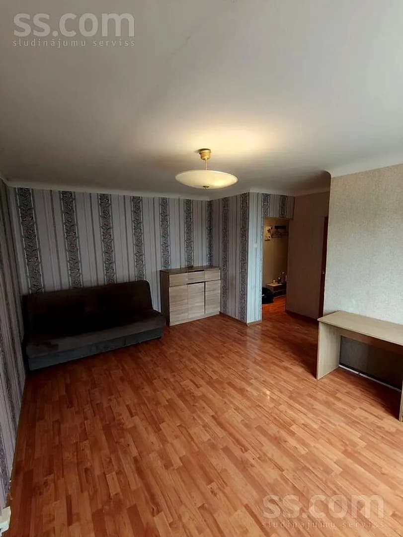 Vienistabas dzīvoklis — Mātera iela 28 — vēl bildes