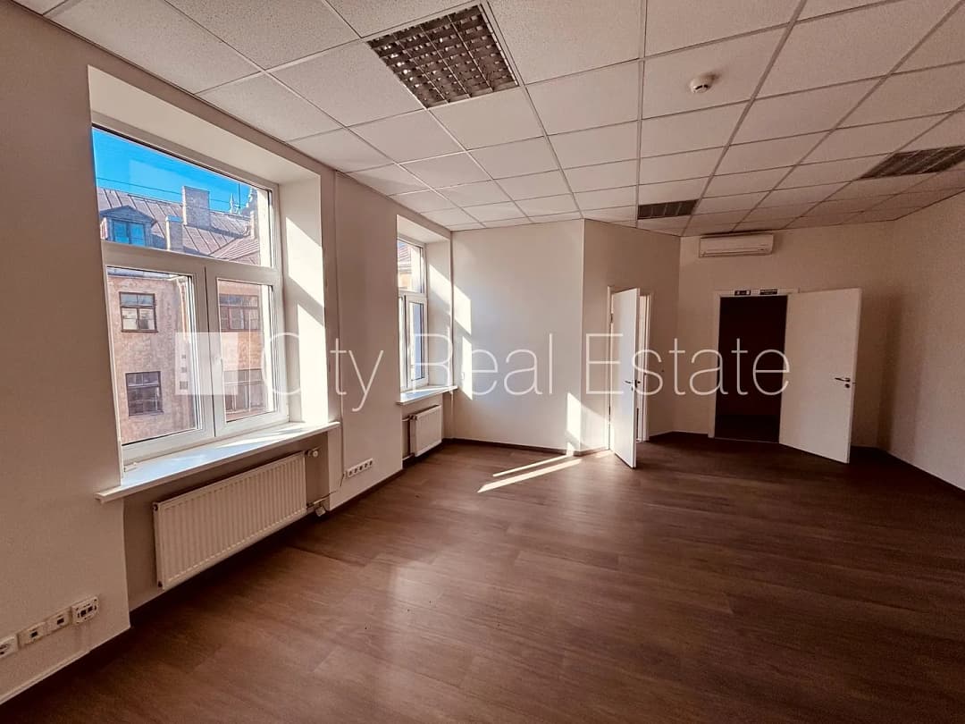 6-ist. Telpas, 155.00㎡ - Rīga, Centrs — bilde 2