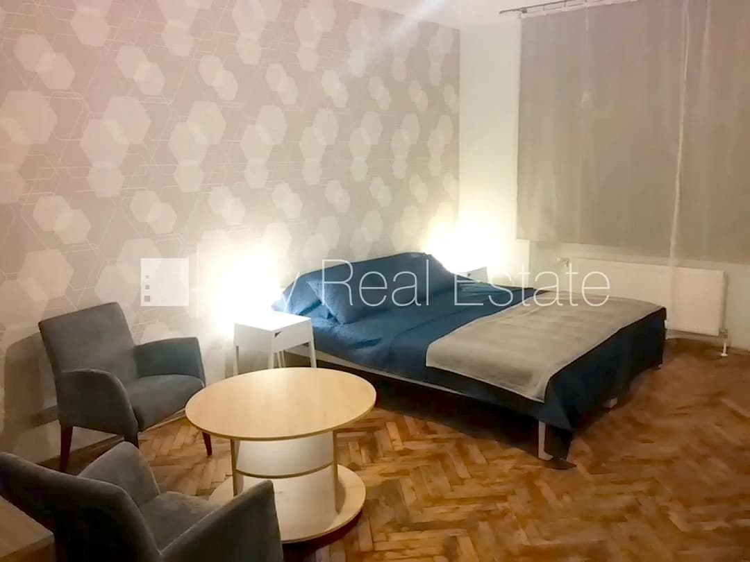 Četristabu dzīvoklis — Grostonas iela 21 — bilde 3