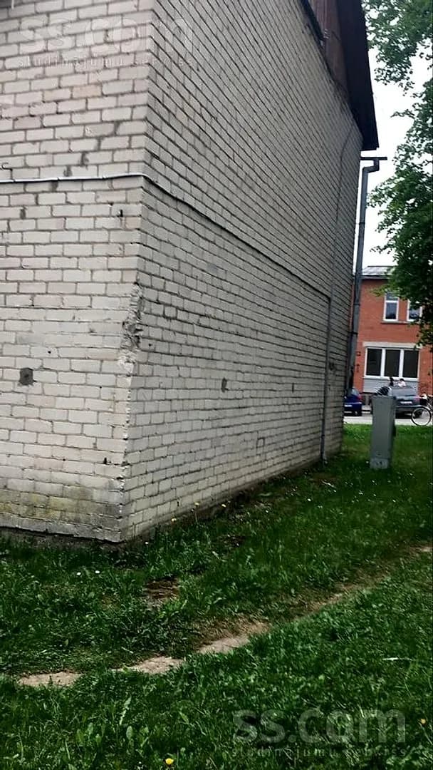 Divistabu dzīvoklis — Sporta iela 5 — bilde 2