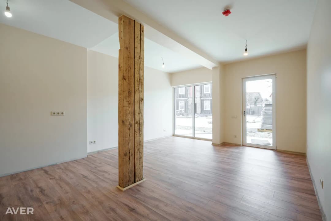 Klaipēdas iela 33 — vēl bildes
