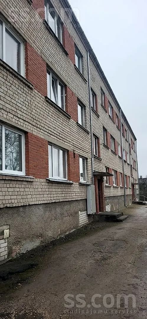 Divistabu dzīvoklis — Vidus iela 5