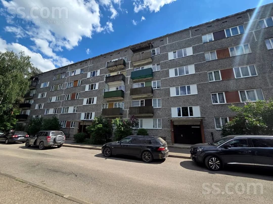 Divistabu dzīvoklis — Arhitektu iela 24