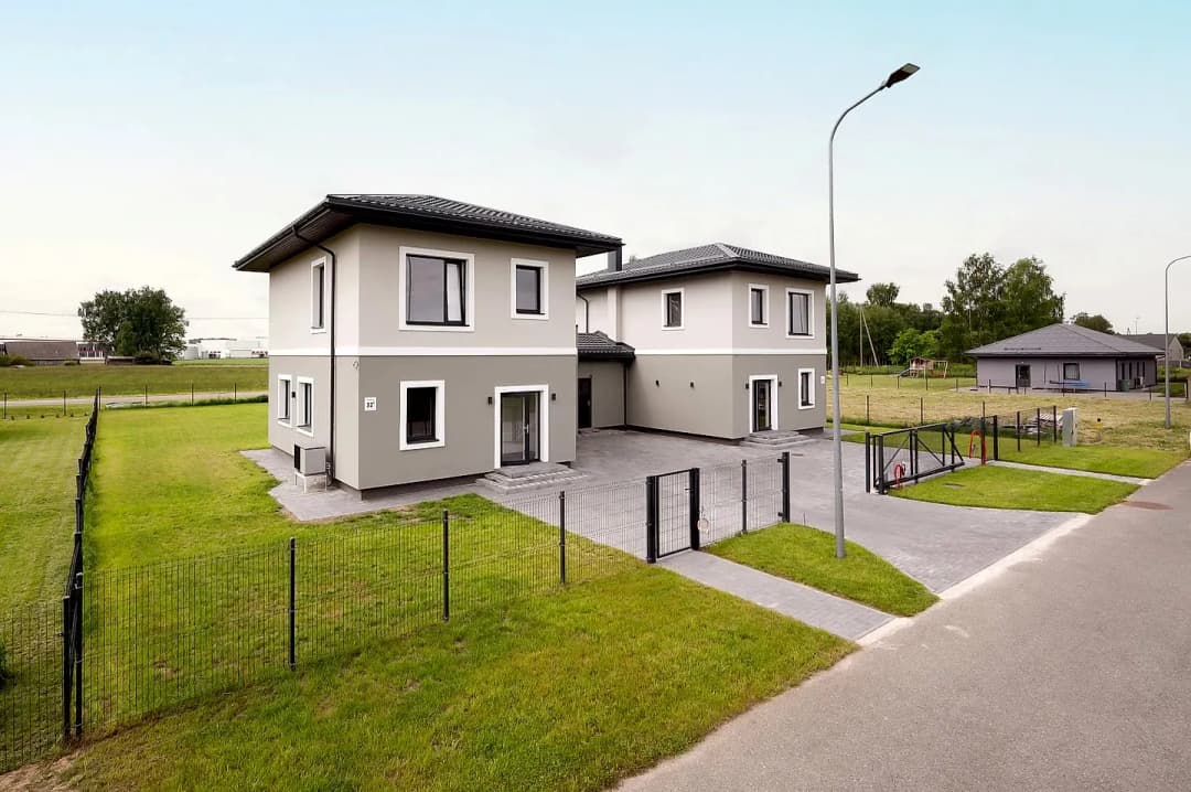 4-ist. Māja, 113㎡ - Ādažu pagasts, Birznieki