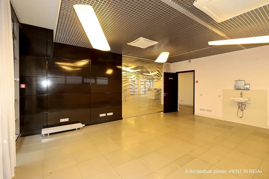 Pulkveža Brieža 21, Centrs — bilde 4