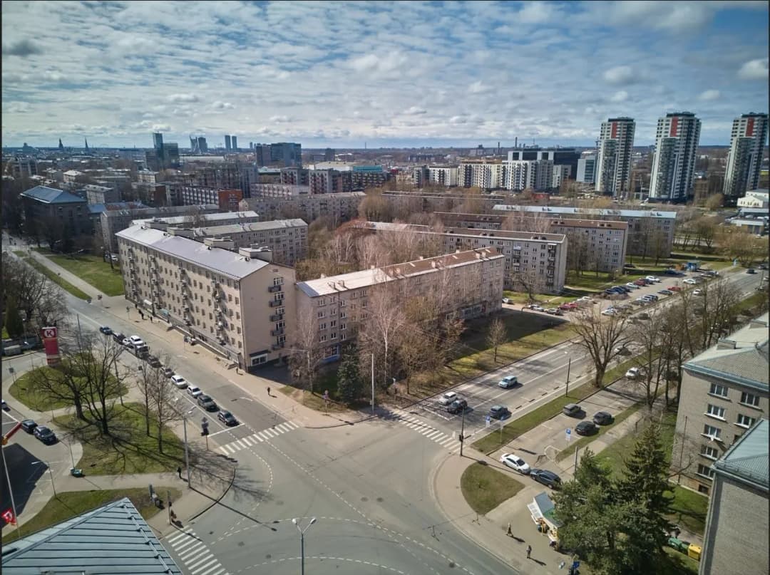 Krišjāņa Valdemāra iela, Brasa, Rīga — vēl bildes