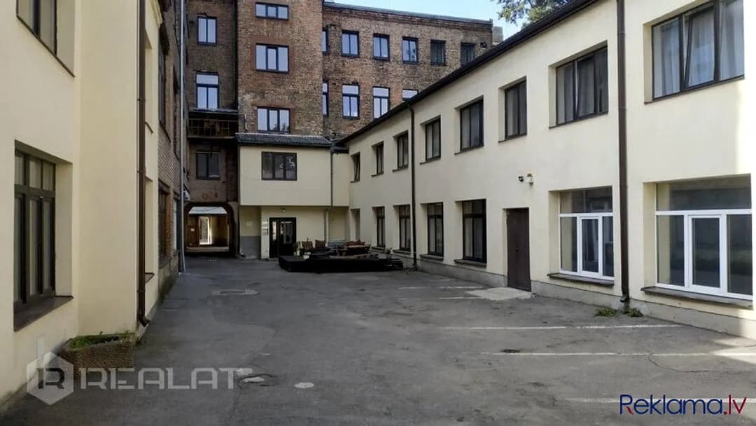 Viena no birģeru klasicisma dzīvojamām ēkām, kuras celtas 18gs. beigās. ēkas arh. Kristofs — bilde 2