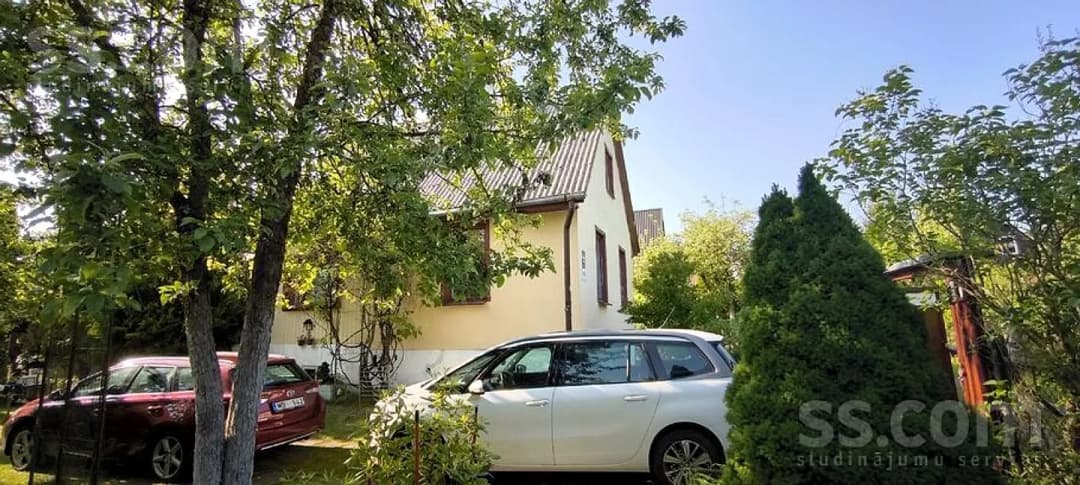 Māja — Buru iela 32 — vēl bildes