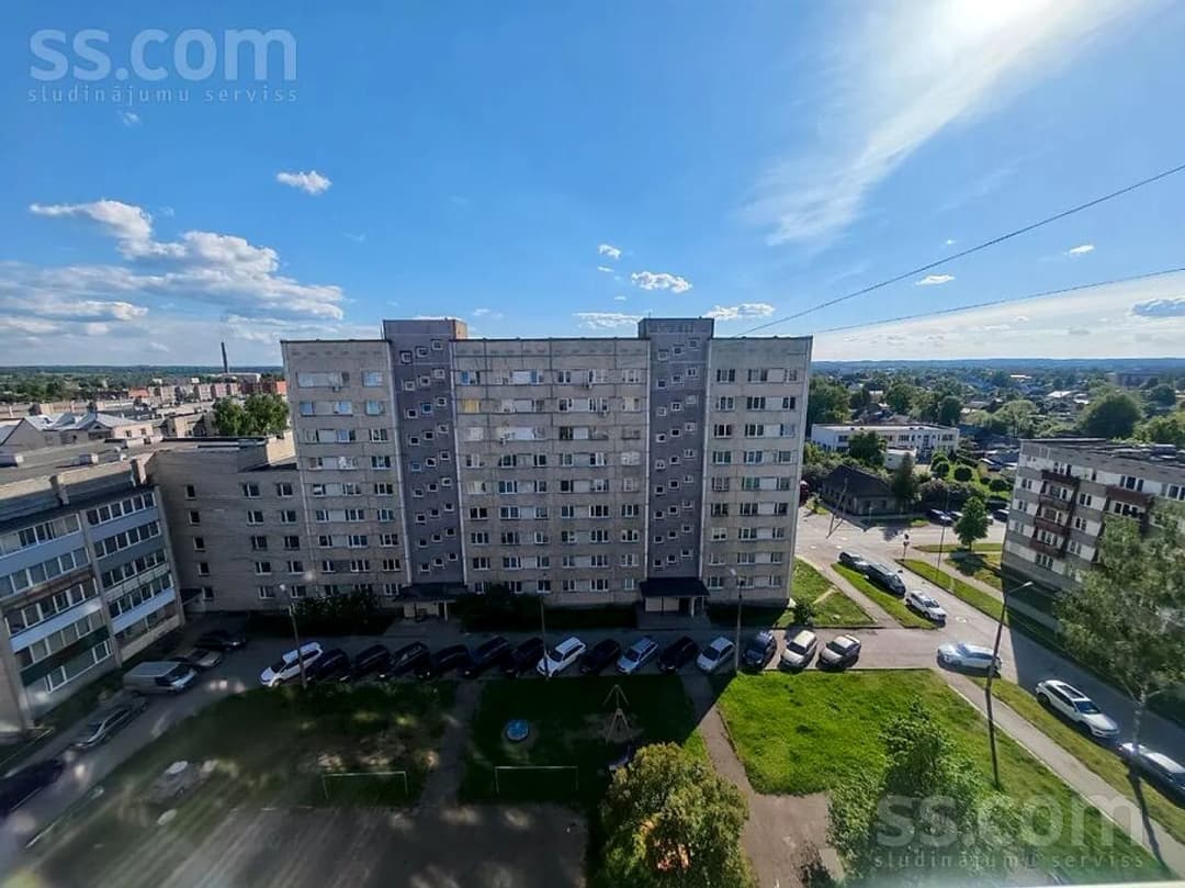 Trīsistabu dzīvoklis — Puškina 90