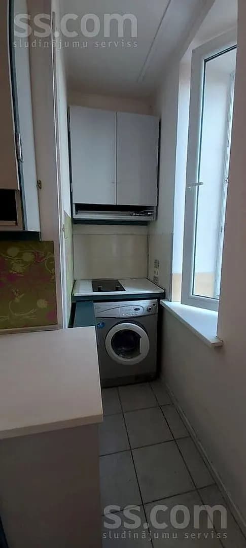 Vienistabas dzīvoklis — Lāčplēša 62 — vēl bildes