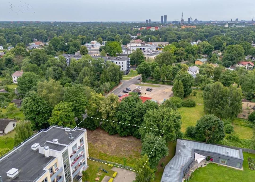 Liepājas iela, Bieriņi, Rīga