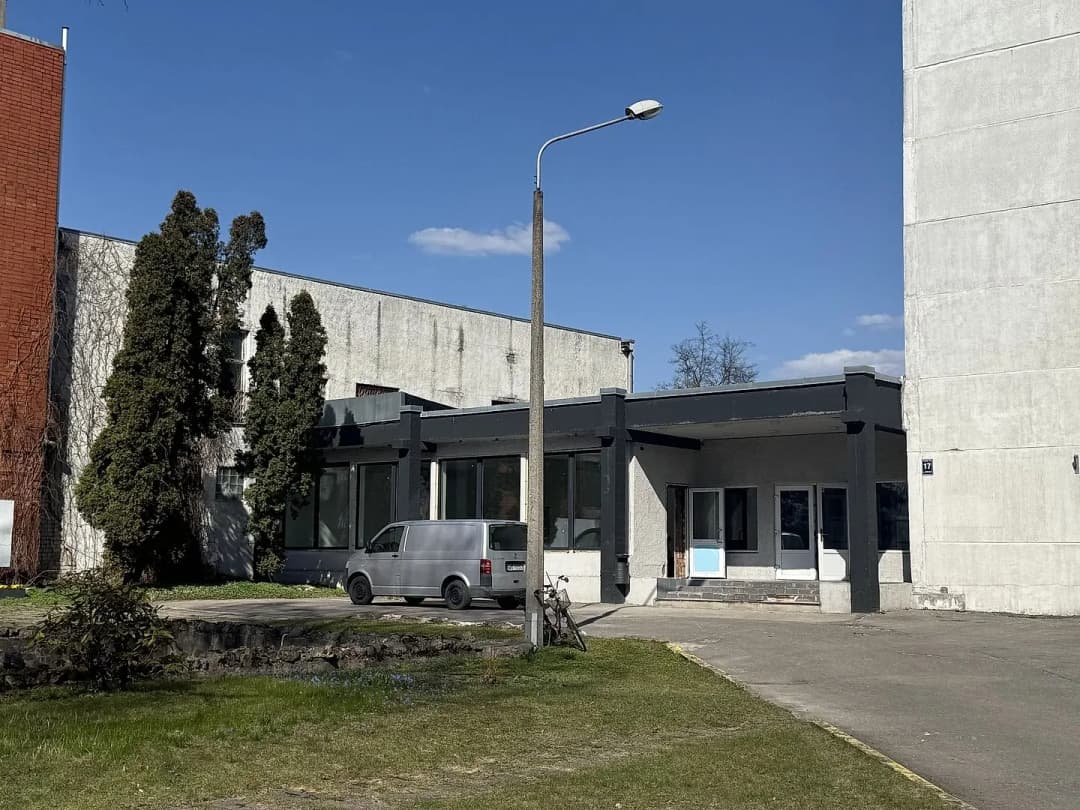 Krustpils 17, Pļavnieki — vēl bildes