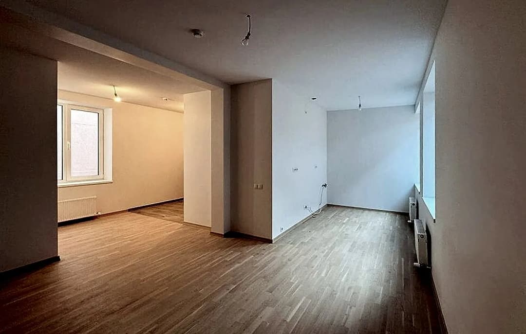 Rūpniecības 48, Centrs — vēl bildes