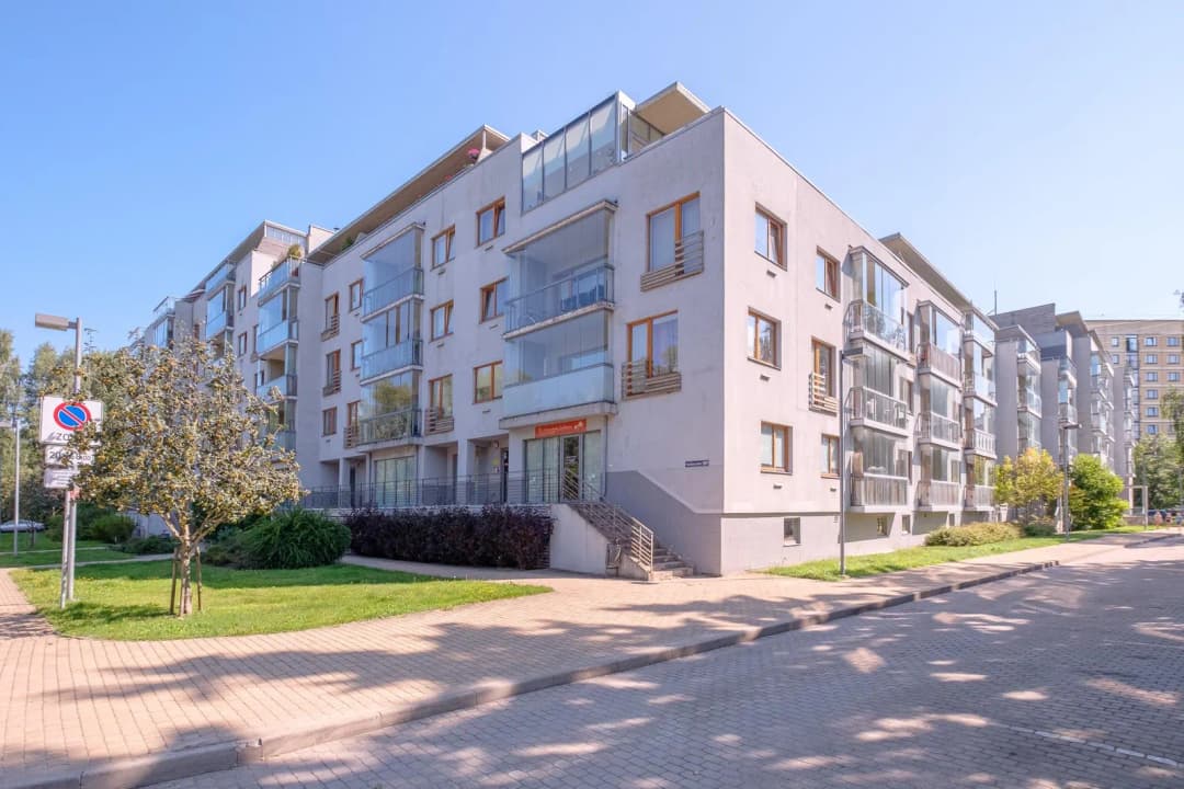 Vienības gatve, Ziepniekkalns, Rīga