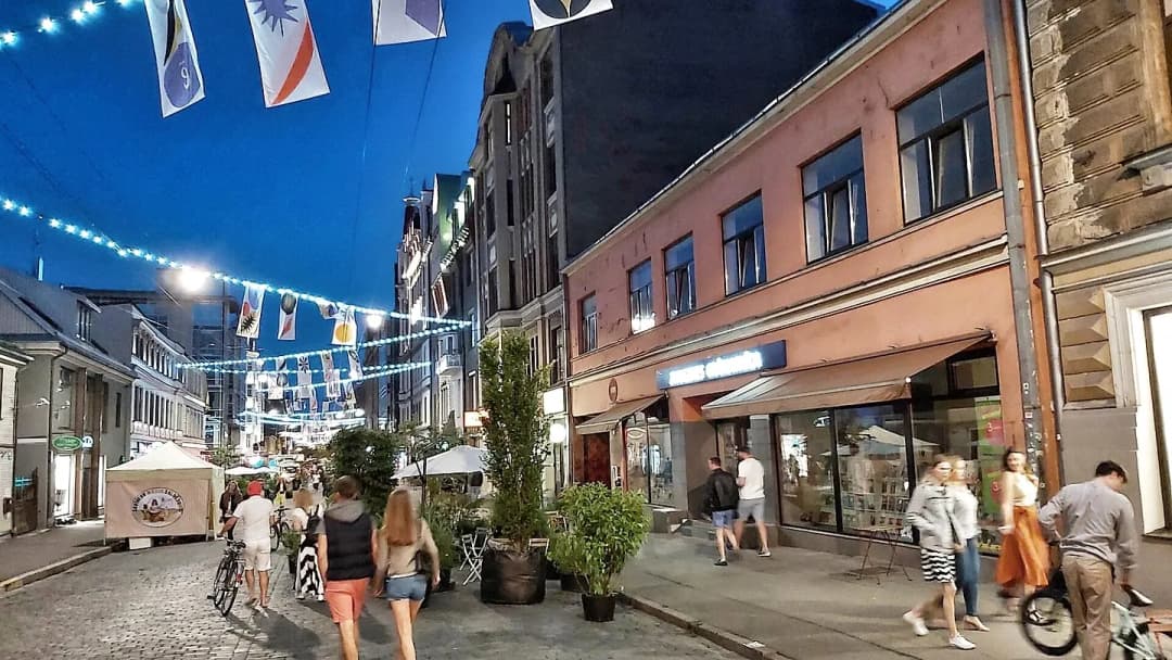35-ist. Māja, 846㎡ - Rīga, Centrs