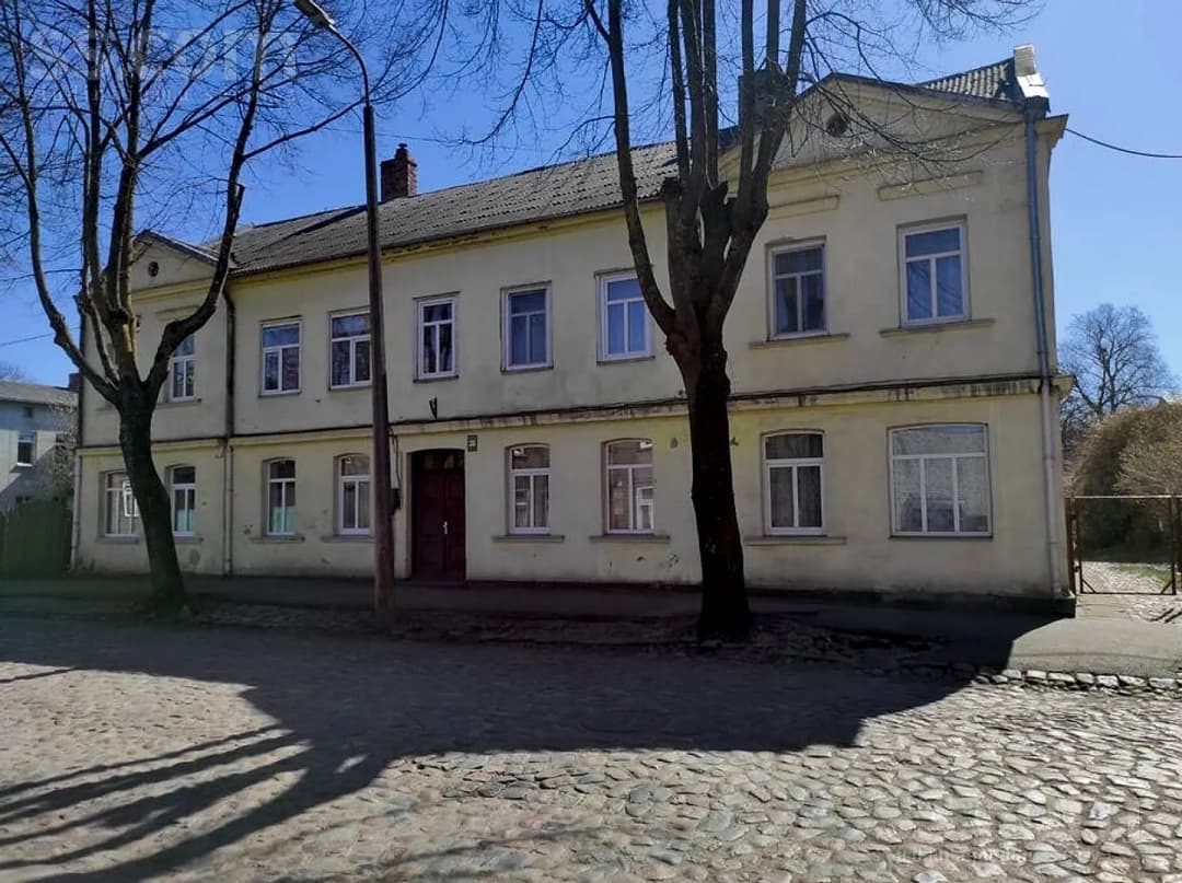 Trīsistabu dzīvoklis — Lāčplēša 38