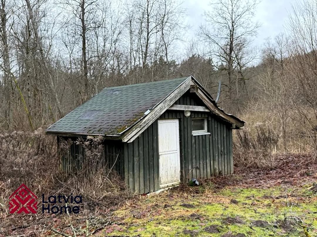 Māja — Kordes — vēl bildes