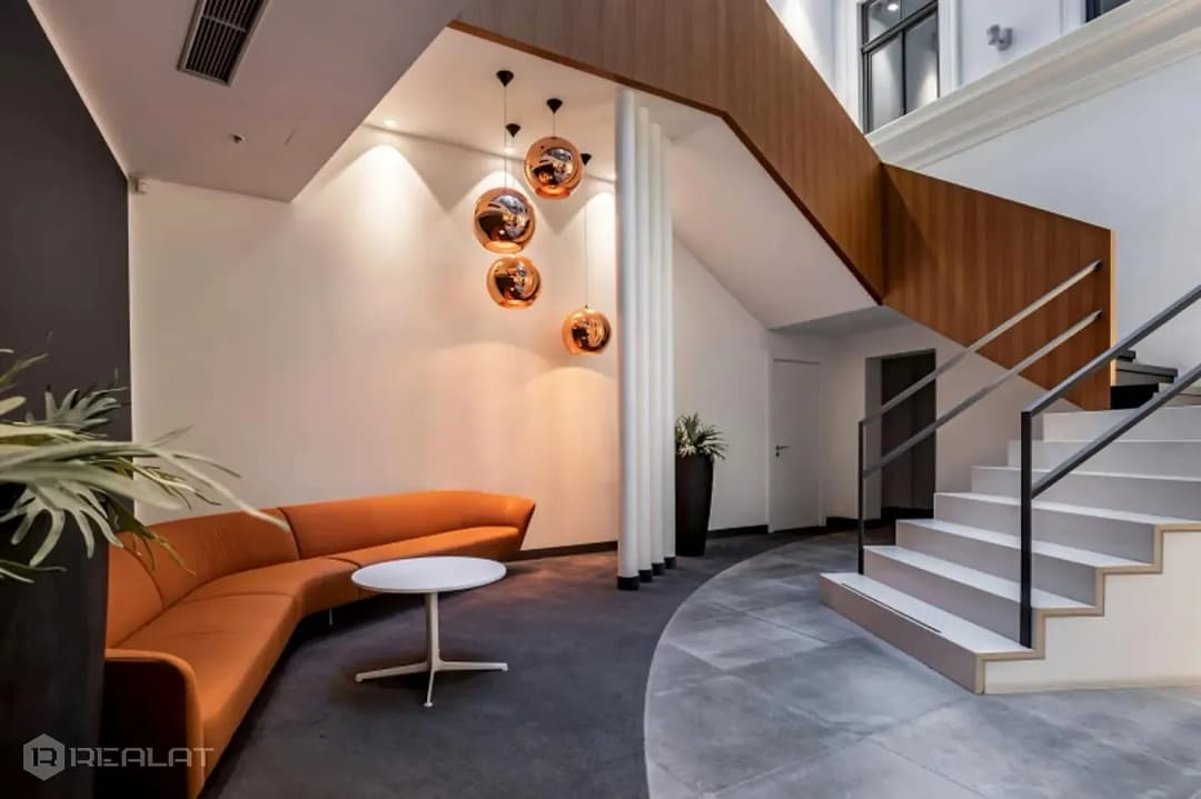 2-ist. Telpas, 84.00㎡ - Rīga, Centrs — vēl bildes
