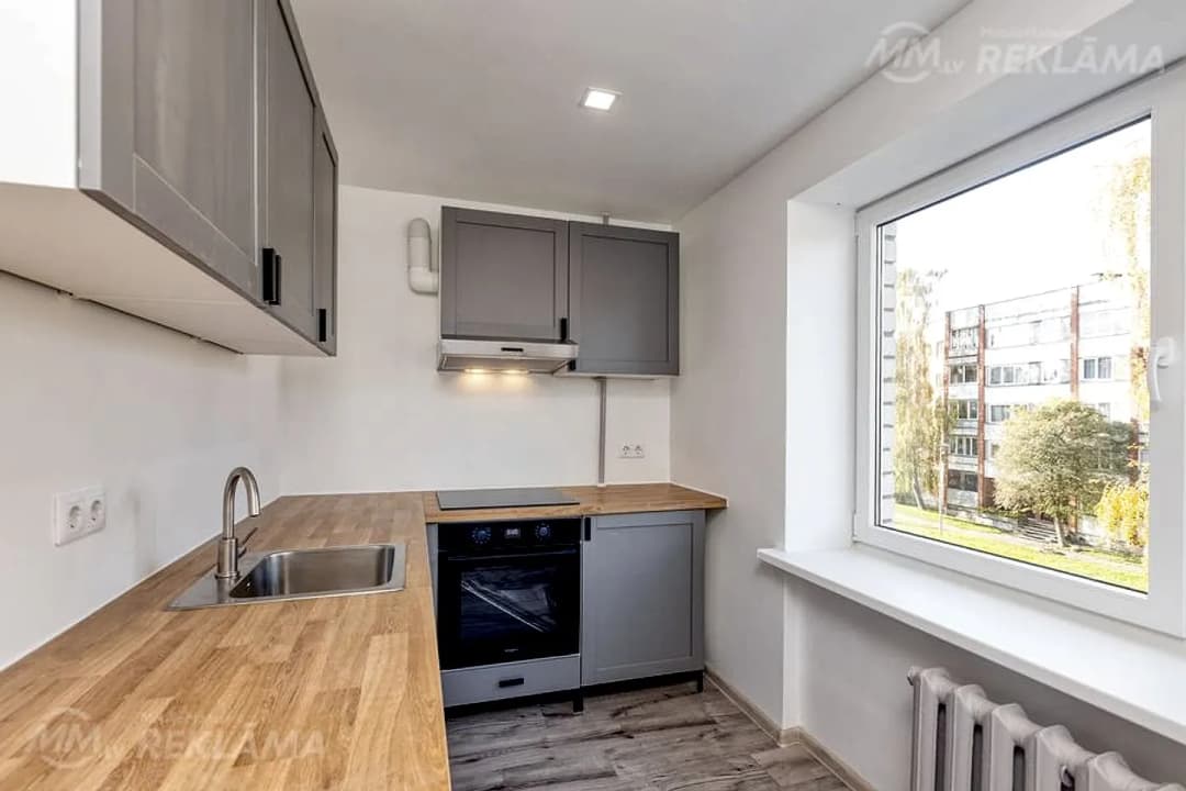Dzīvoklis Jūrmalā, Kauguros, 46.6 м², 2 ist., 3 stāvs.
