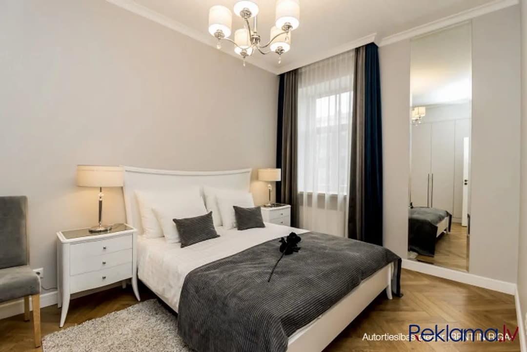 Divistabu dzīvoklis — Pērnavas iela 41