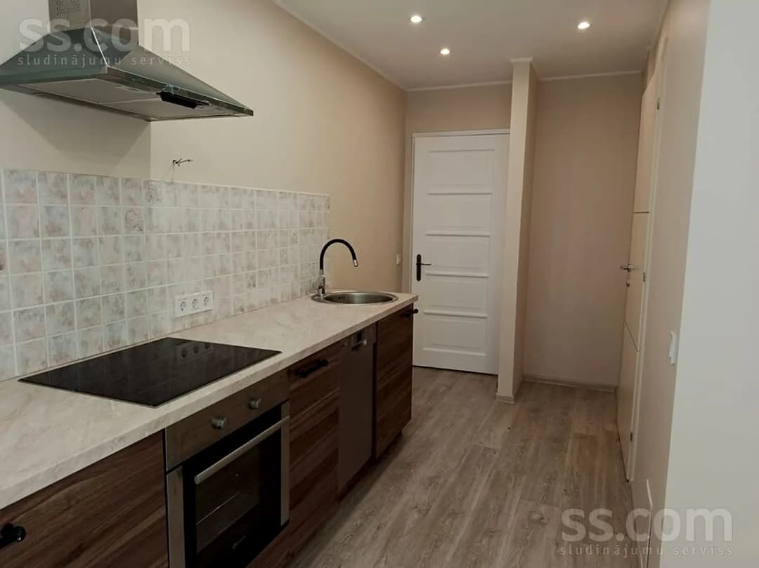 Divistabu dzīvoklis — Stīpnieku ceļš 34