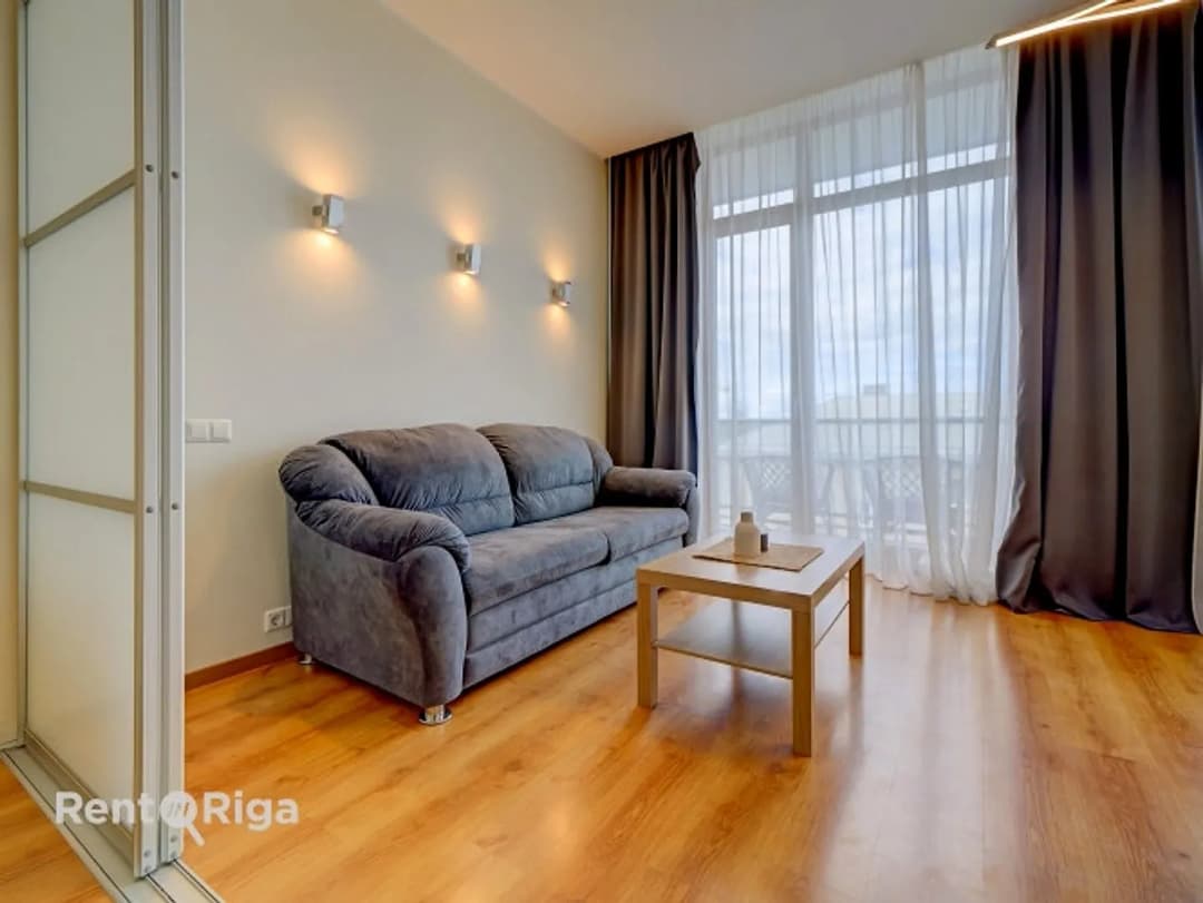 Divistabu dzīvoklis — Tomsona iela 30 — bilde 3