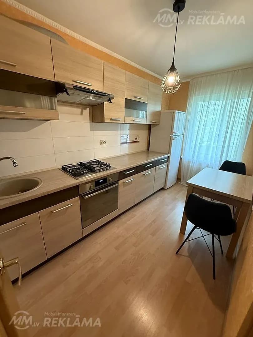 Dzīvoklis Rīgā, Pļavniekos, 42 м², 1 ist., 5 stāvs.