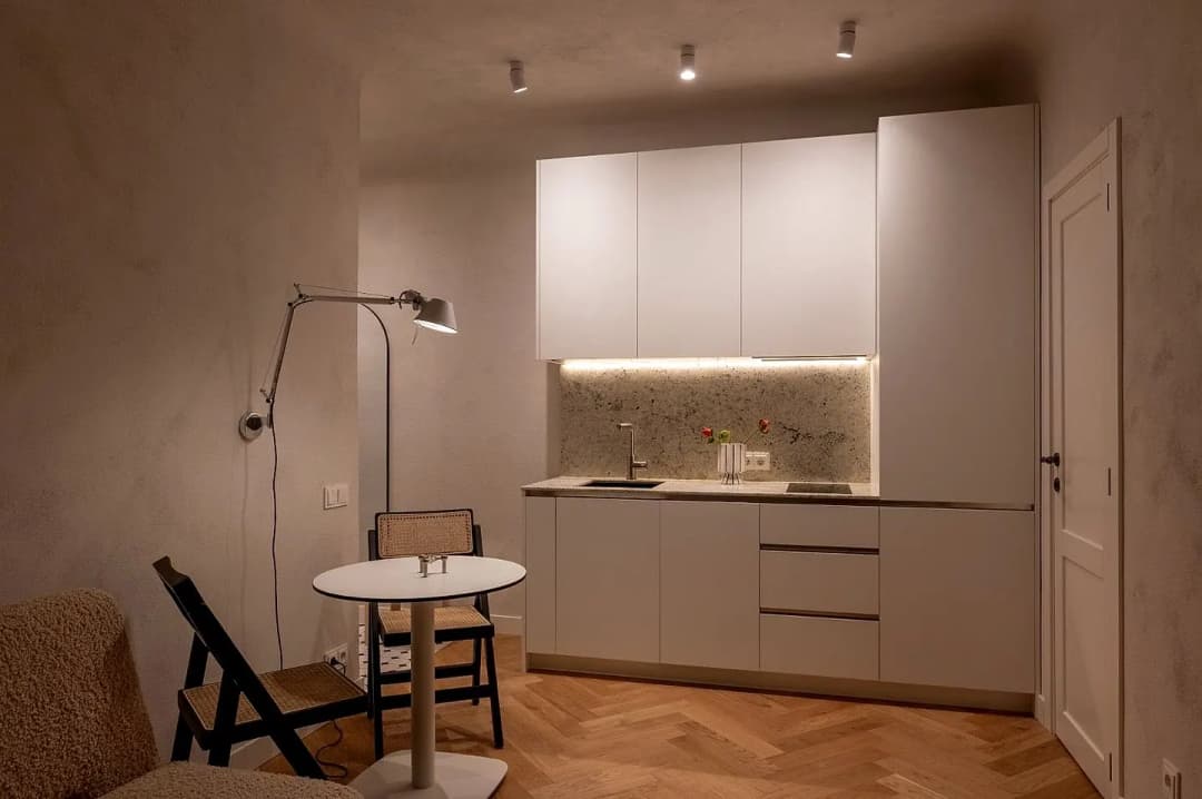 Augšiela 8, Centrs — vēl bildes