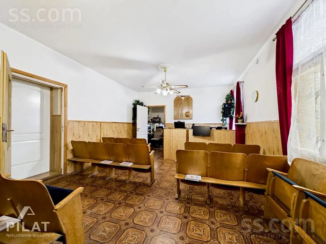 4 istabu dzīvoklis — Kalna iela 3 — vēl bildes