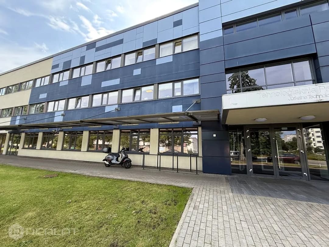 8-ist. Telpas, 199.80㎡ - Rīga, Šampēteris-Pleskodāle