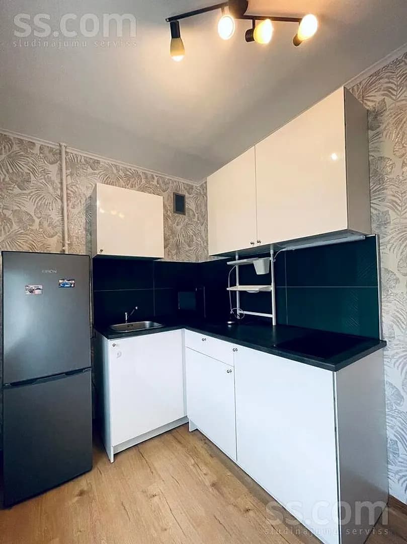 Divistabu dzīvoklis — Draudzības aleja 10 — vēl bildes